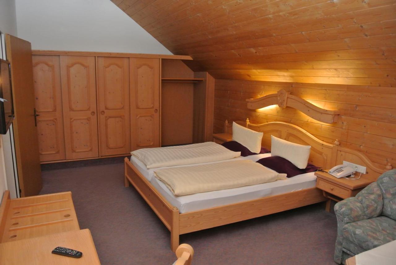 Hotel Gruberhof Innsbruck Igls B&B Pokoj fotografie