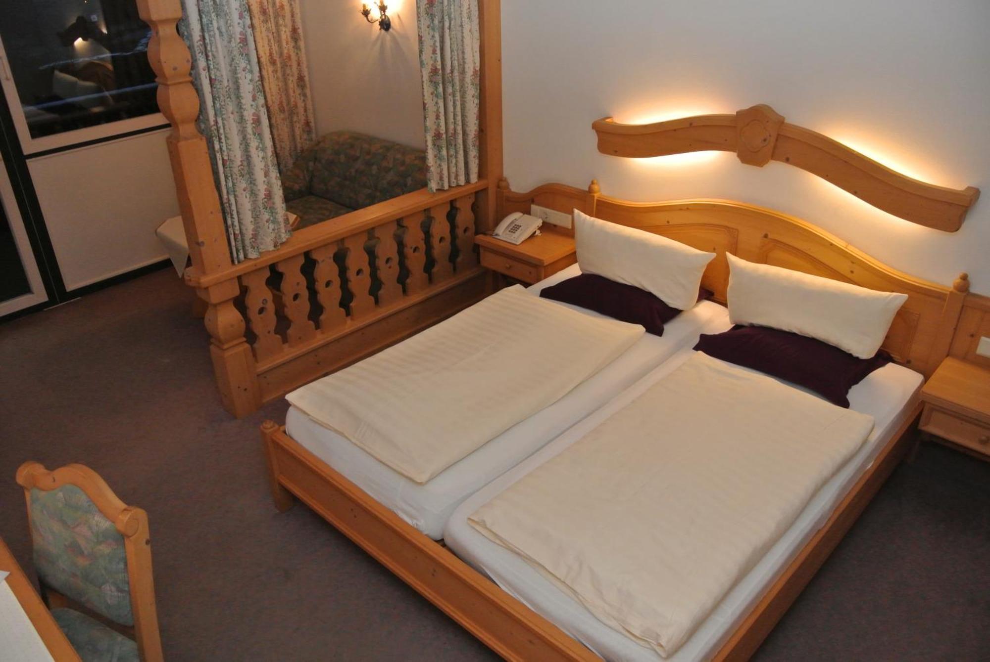 Hotel Gruberhof Innsbruck Igls B&B Pokoj fotografie